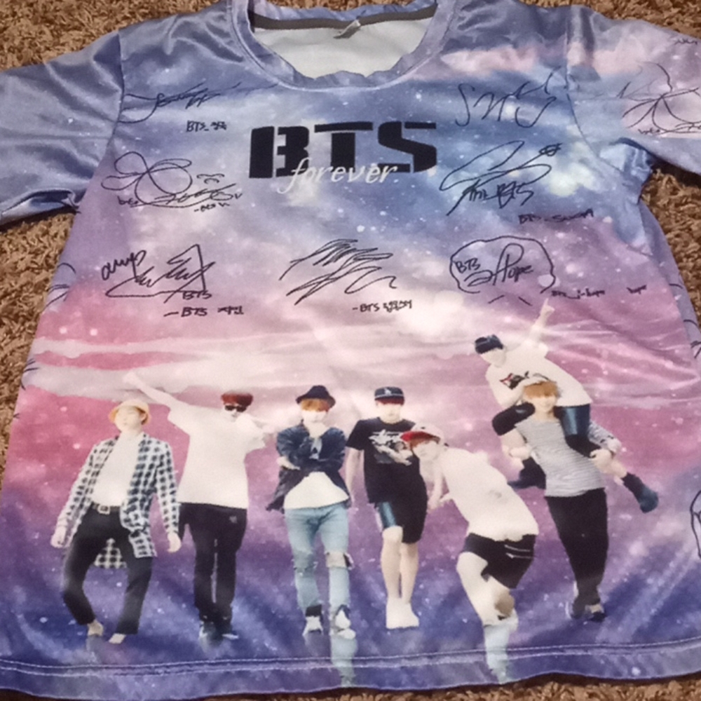 BTS K-POP T shirt top labeled XS see description